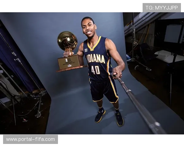 勇士格林与总裁对话激起热议,引发广泛讨论 勇士格林与总裁对话激起热议,引发广泛讨论